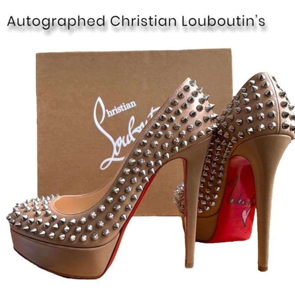 Autographed Christian Louboutin Nude Bianca Spikes Nappa Platform Pumps Sz 38.5